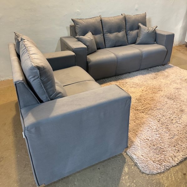 JUEGO DE LIVING ALELI 3-2 LUGARES GRIS+ 2 ALMOHADAS MOVELMAX